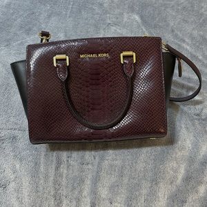 Michael Kors Womens Selma Satchel